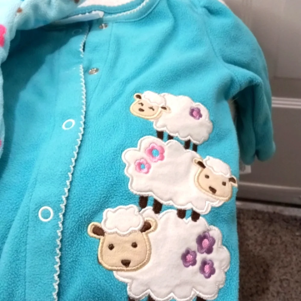 Carters/Small Wonders Size 0 to 3 Months (4 Pieces)LAST CHANCE